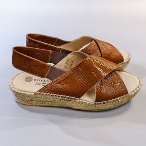 ​NWT Eric Michael Brown Patent Leather Criss-Cross Espadrille Sandals - Sz 39